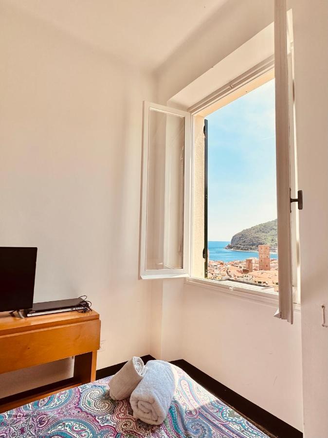 Hostdomus - Casa Ester Noli Bagian luar foto